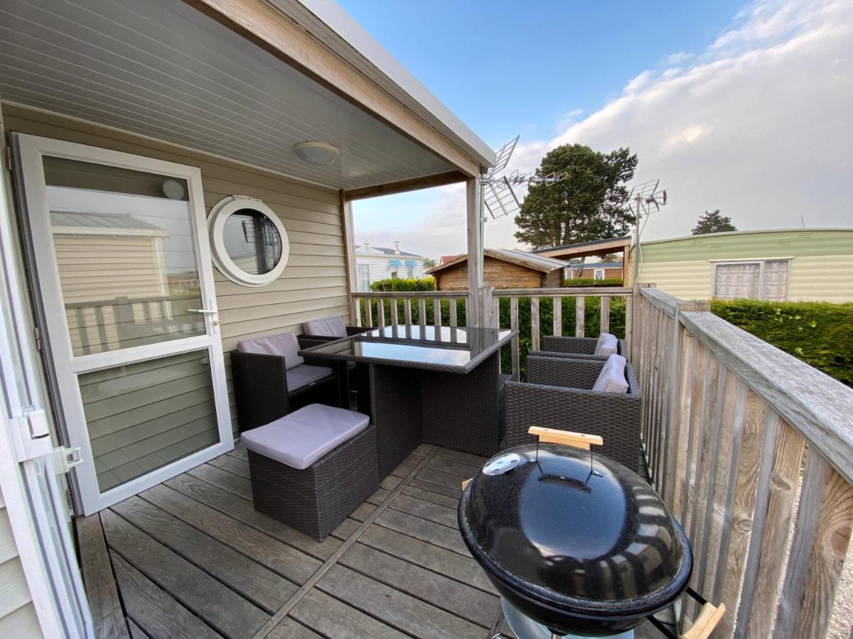 Camping Le Clos Savoye Biville-sur-Mer Esterno foto
